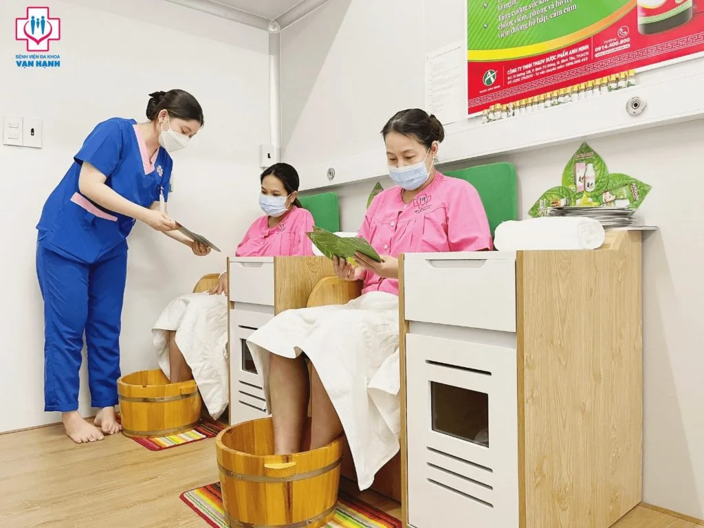 xông sàn chậu sau sinh