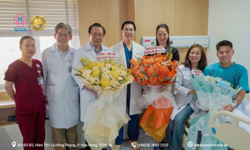 Trung vệ Nguyễn Hiểu Minh U23 Việt Nam phẫu thuật th&agrave;nh c&ocirc;ng tại Bệnh viện Đa khoa Vạn Hạnh